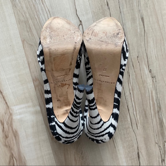 Brian Atwood Zebra Print Open Toe Platform Pump - Picture 4 of 4